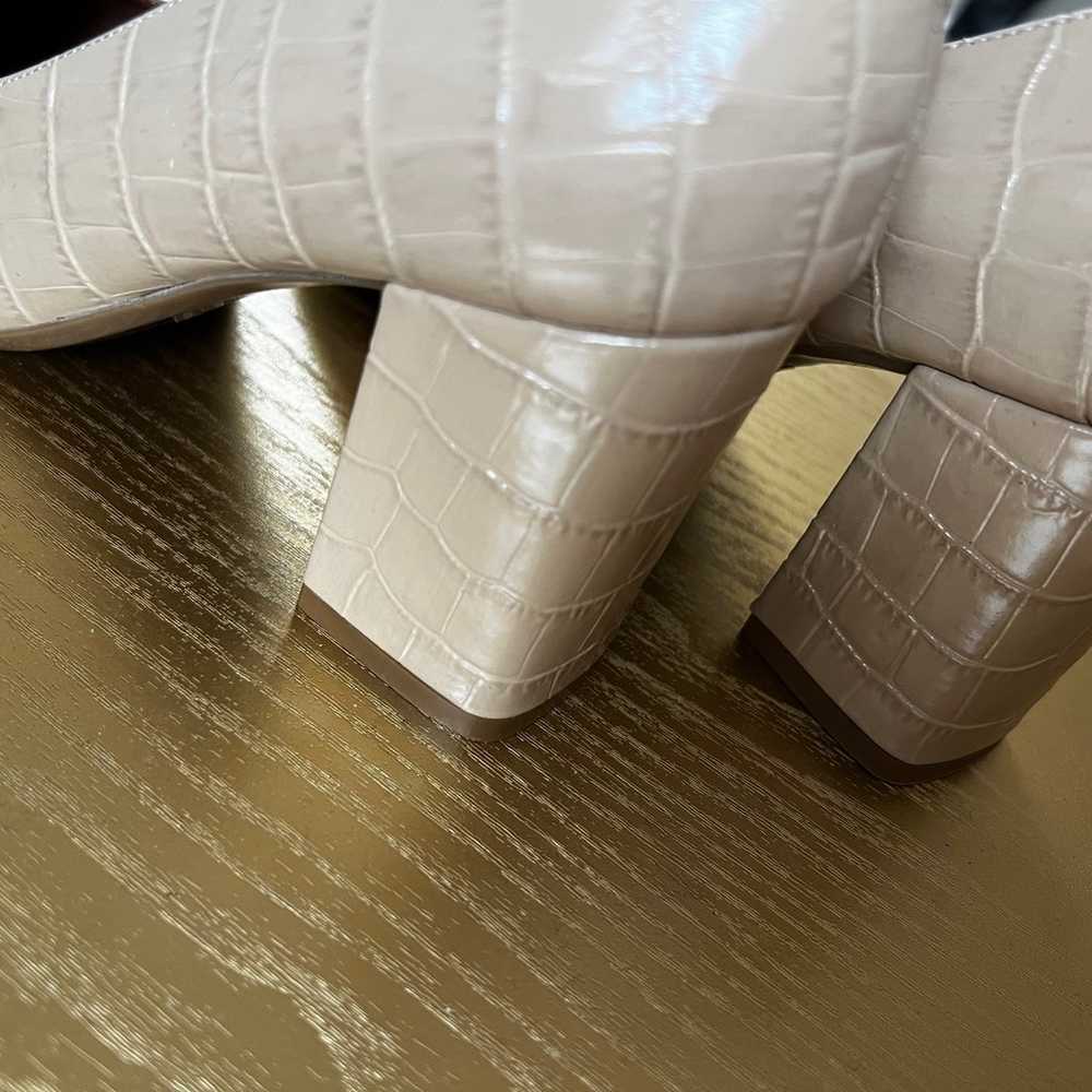 Pristine Aquatalia  Embossed Croc Leather Heels - image 8