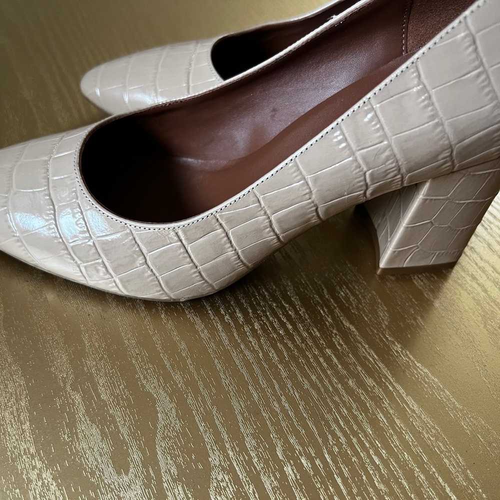 Pristine Aquatalia  Embossed Croc Leather Heels - image 9