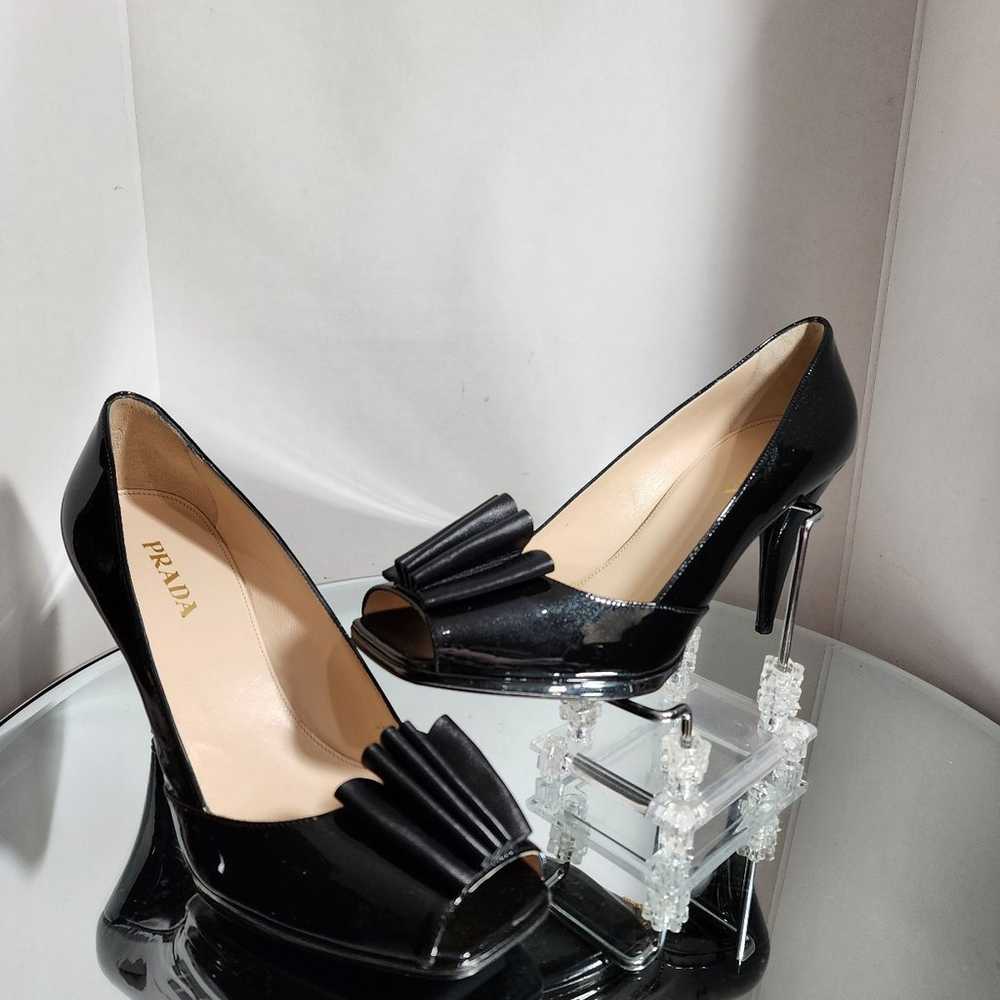 Prada Black Patent Leather Pumps Heels Size 39 - image 1