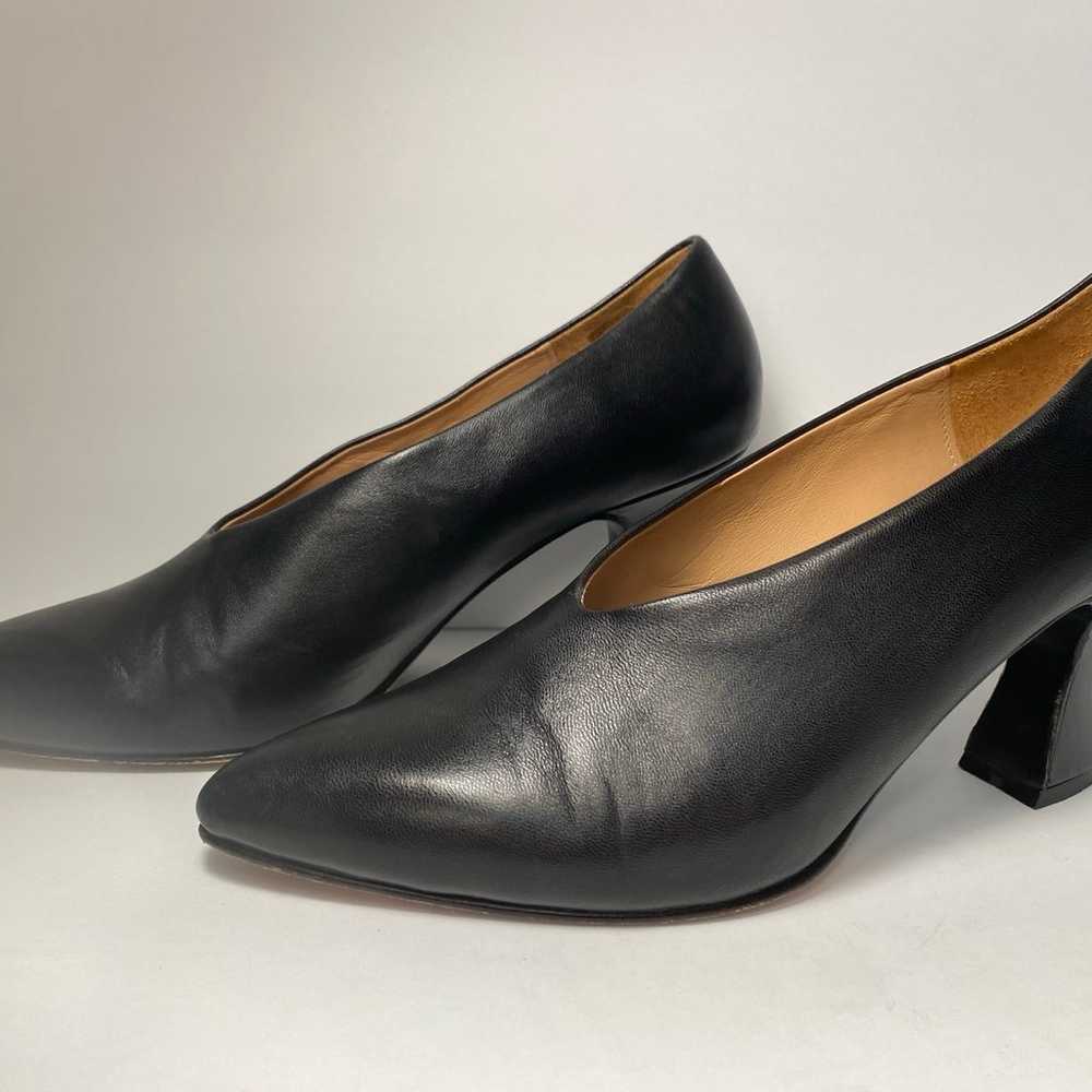 John fluevog pumps heels leather black 9 - image 3