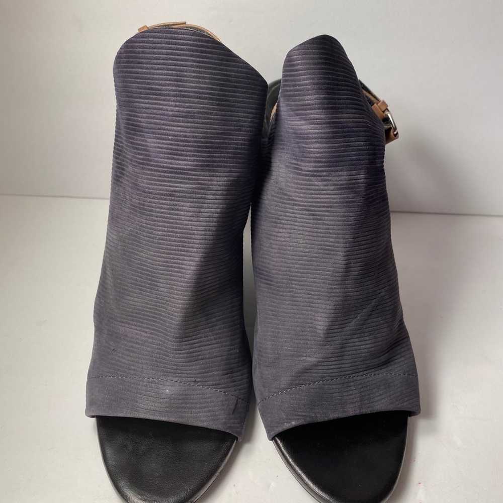 Balenciaga glove wedge sandals suede leather grey… - image 4