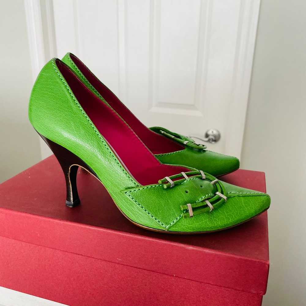 Bottega Veneta green pumps size 35 - image 4