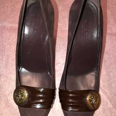 AUTHENTIC GUCCI HYSTERIA CREST PUMPS HEE - image 1