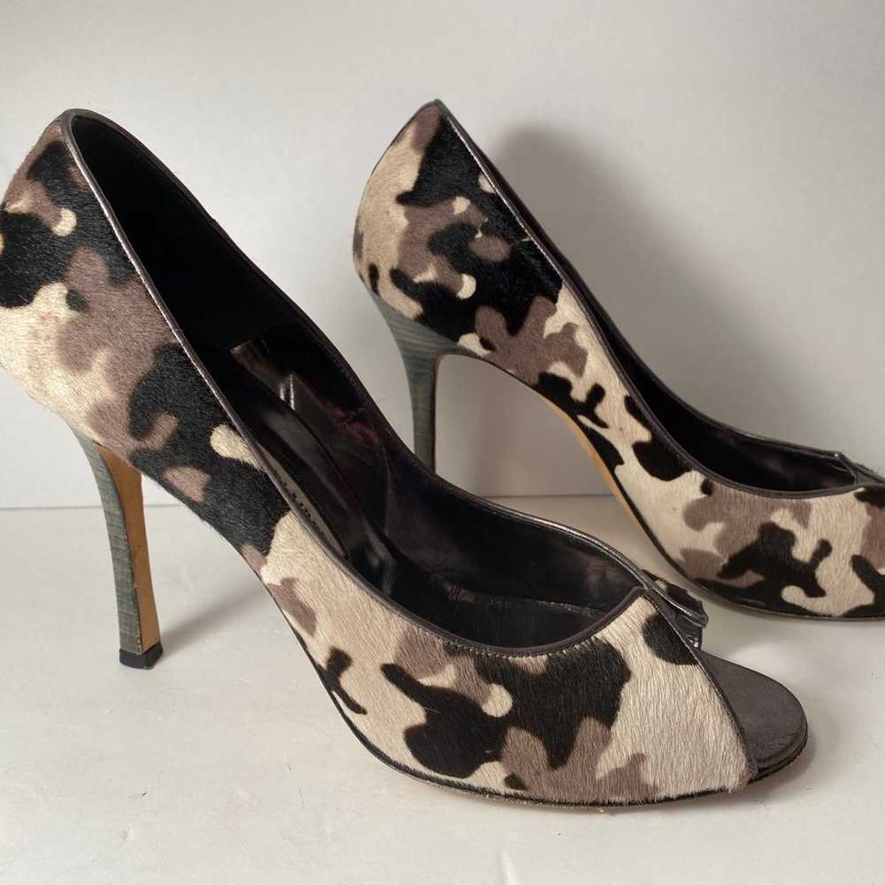 Manolo blahnik arsenia open toe ponyhair pumps he… - image 2