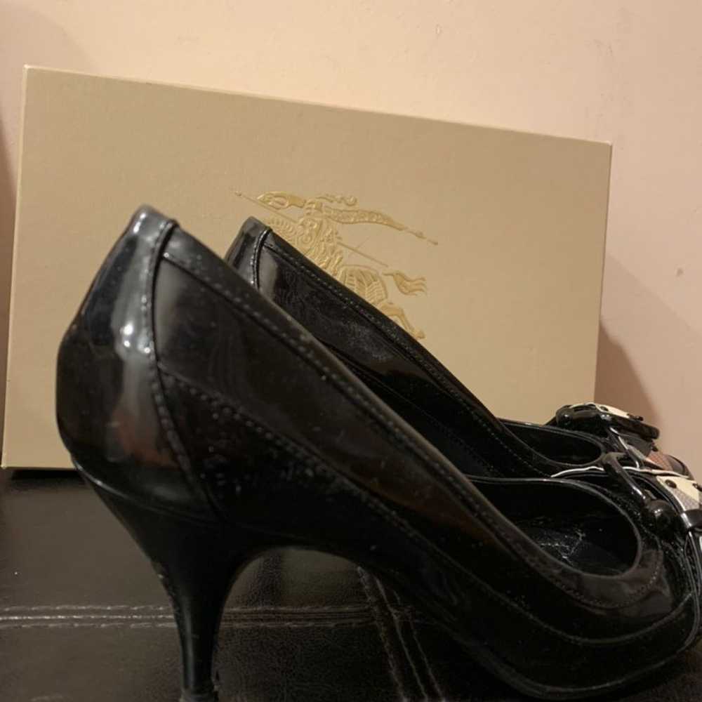 Burberry shoes - image 2