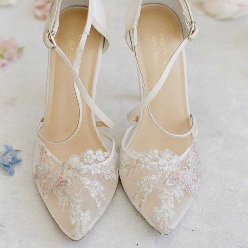 White transparent pattern high heels - image 1