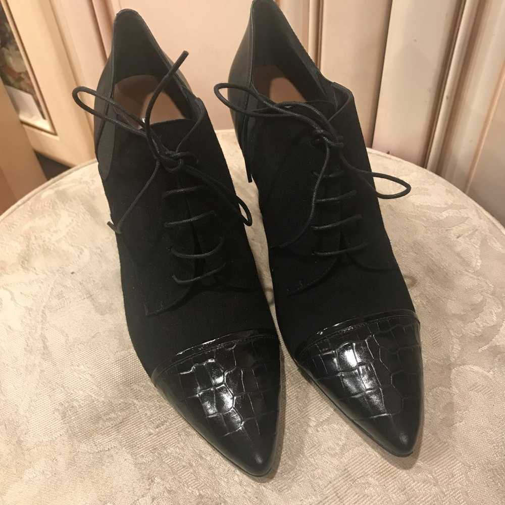 New Donald J Plainer Black Heel Shoes - image 1