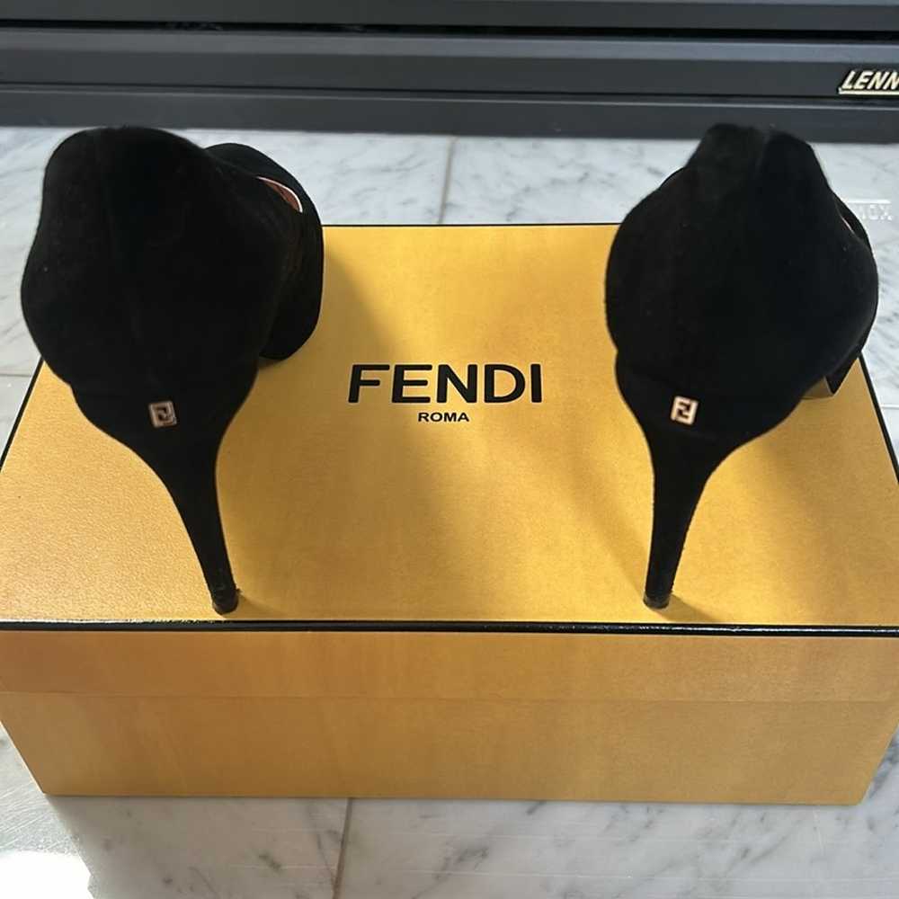 Fendi black suede platform pumps heels 37.5 - image 3