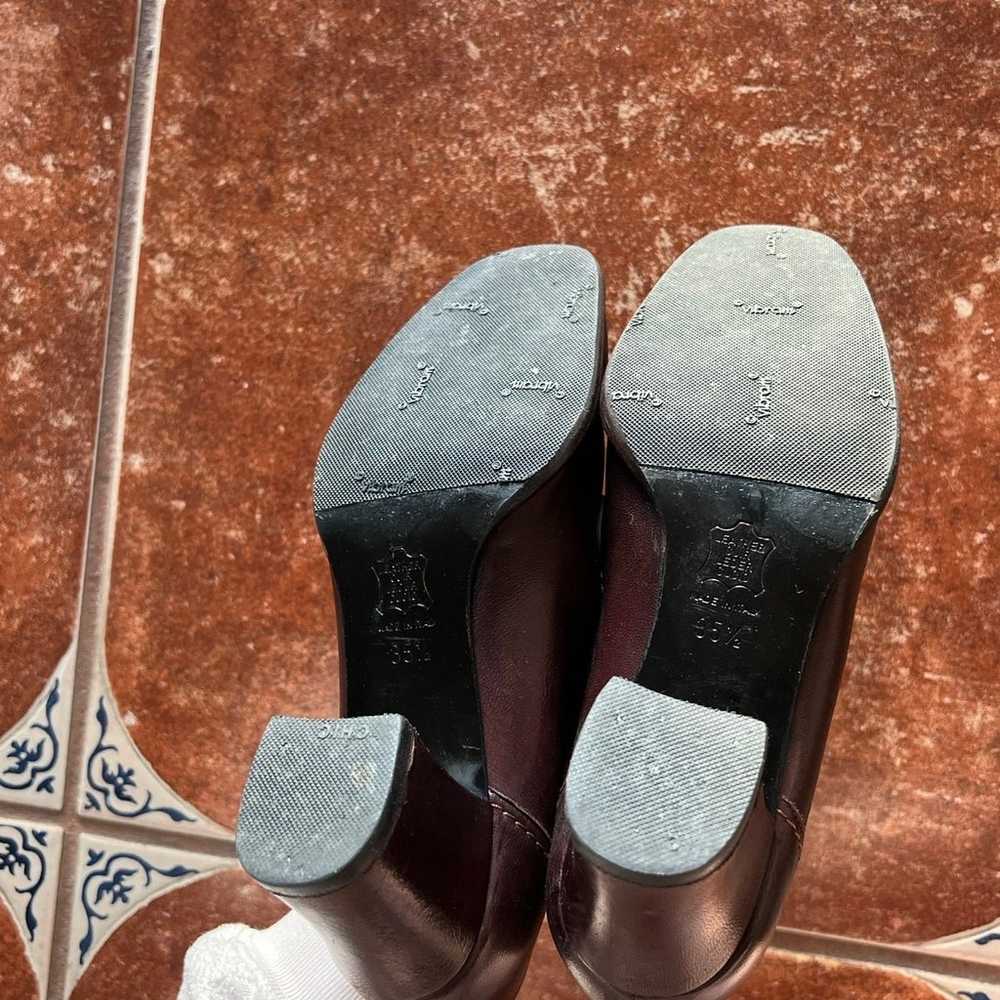 FENDI brown loafer heels - image 4