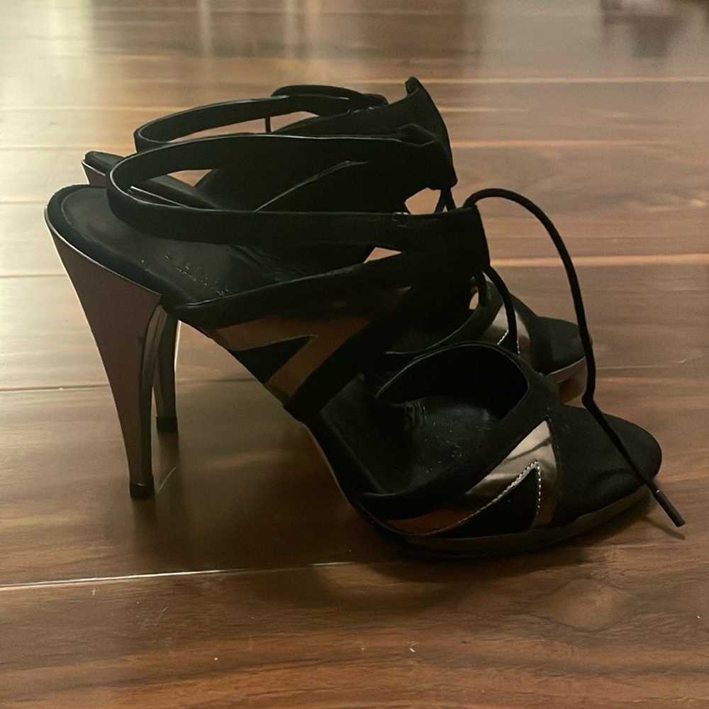 Gucci Black and Gold Heel Sandal size 6.5 - image 1