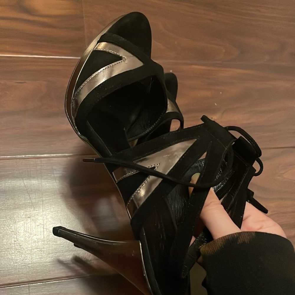 Gucci Black and Gold Heel Sandal size 6.5 - image 9