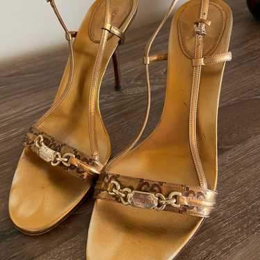 Gucci Gold GG Leather Open Toe Sandals Size 10