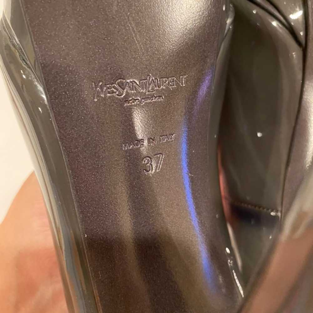 YSL yves saint laurent patent leather pumps Heels… - image 9