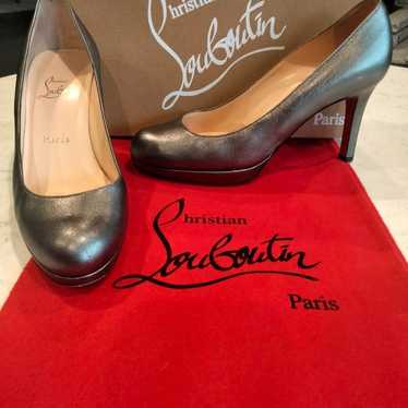 CHRISTIAN LOUBOUTIN NEW SIMPLE ROUND TOE PLATFORM… - image 1