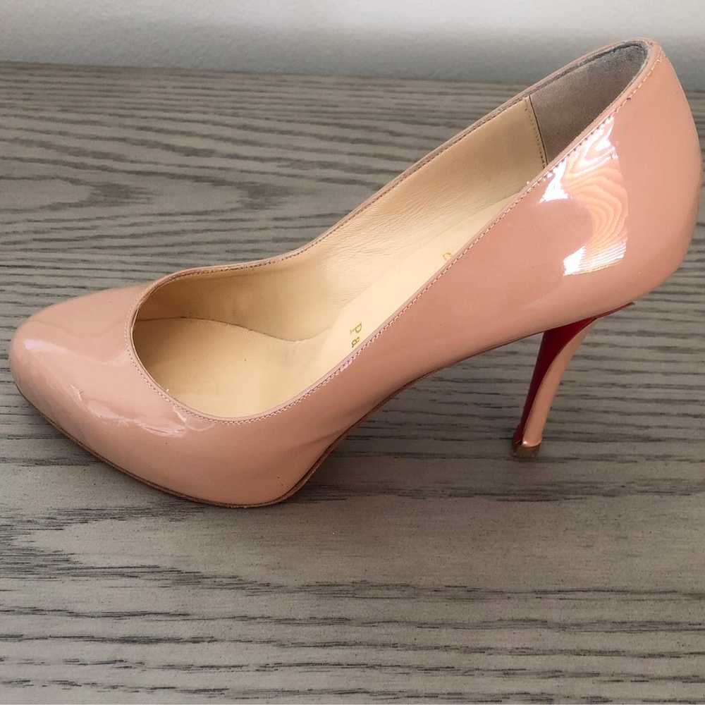 Christian louboutin nude - image 3