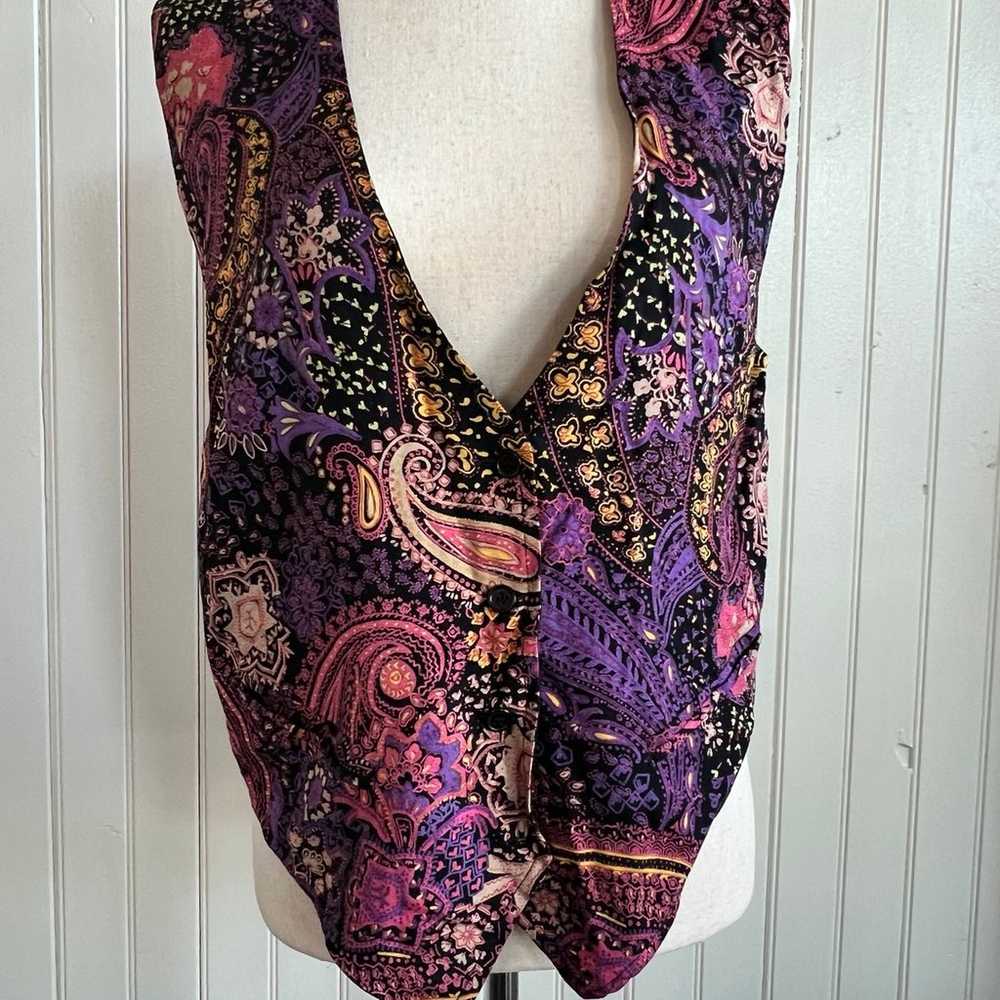 Vintage Fashion Passport Paisley Vest - image 1