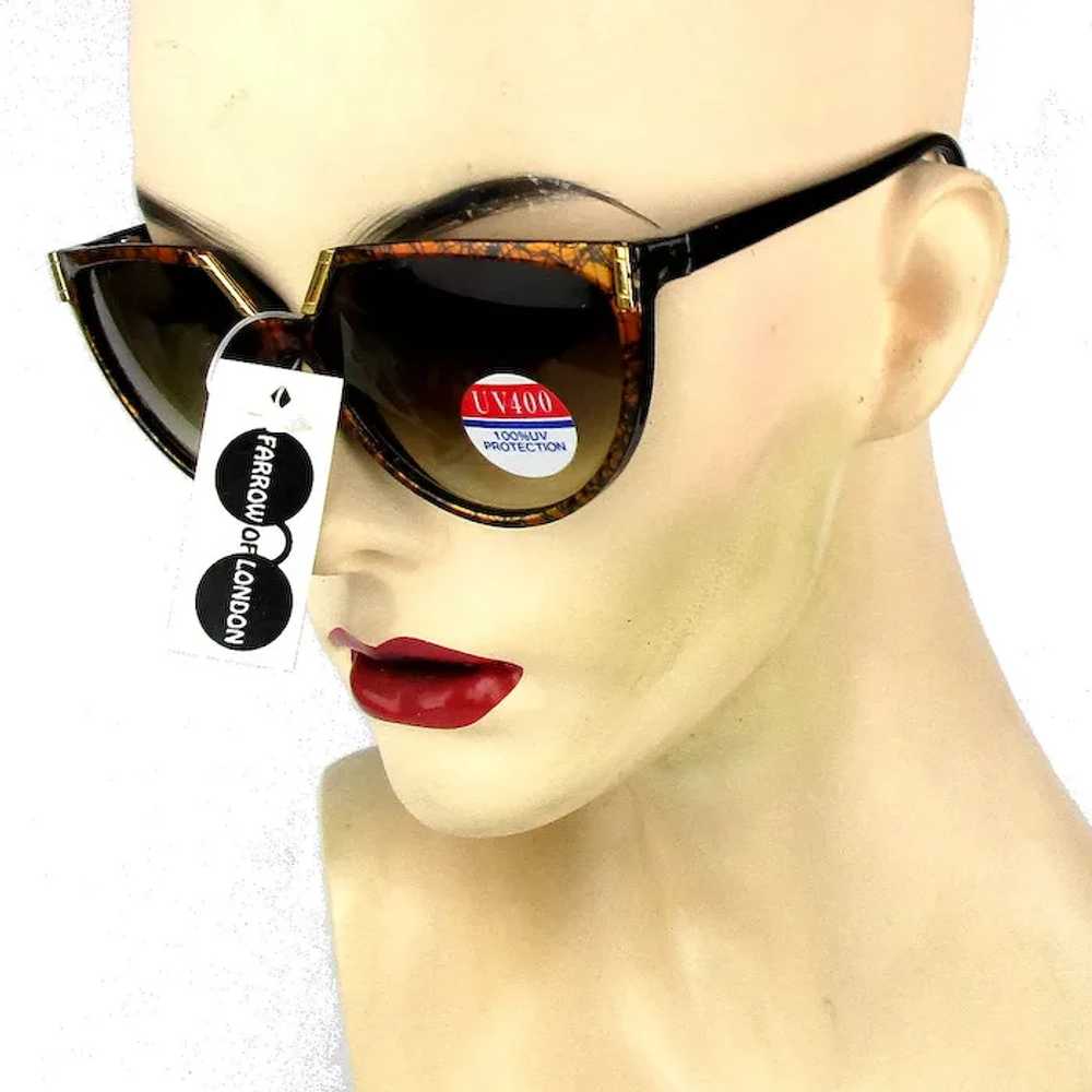Retro Linda Farrow of London Sunglasses Unworn Ja… - image 3