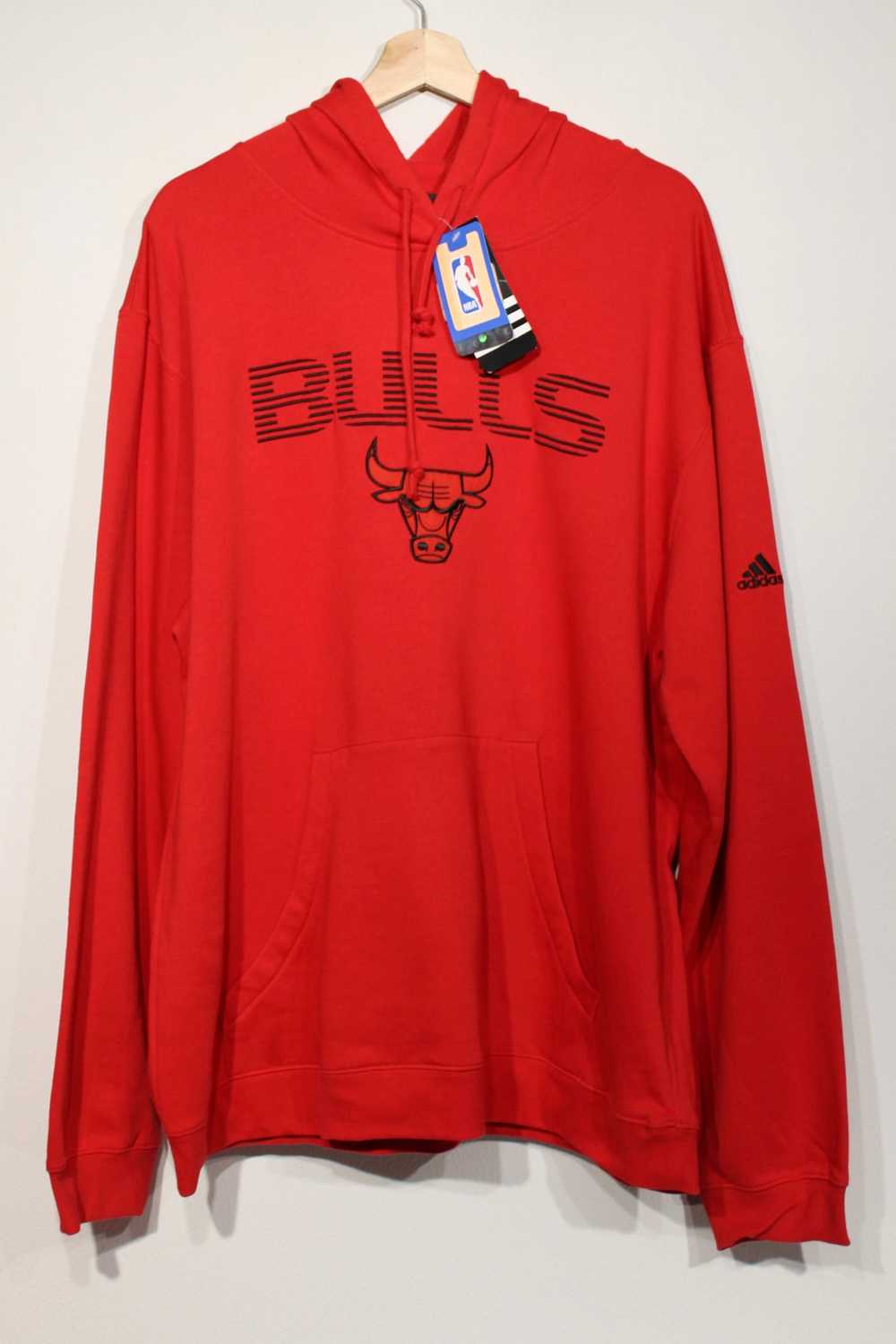 Vintage Bulls Adidas Hoodie sz XL New w/ Tags - image 1