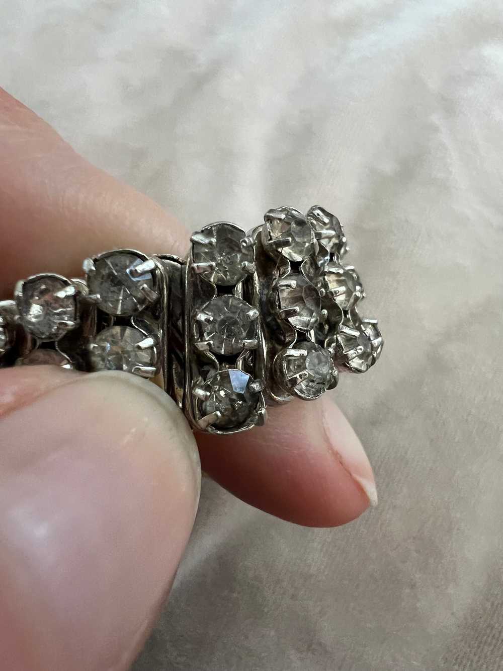 1960s Vintage Rhinestone Expandable Bracelet - image 10