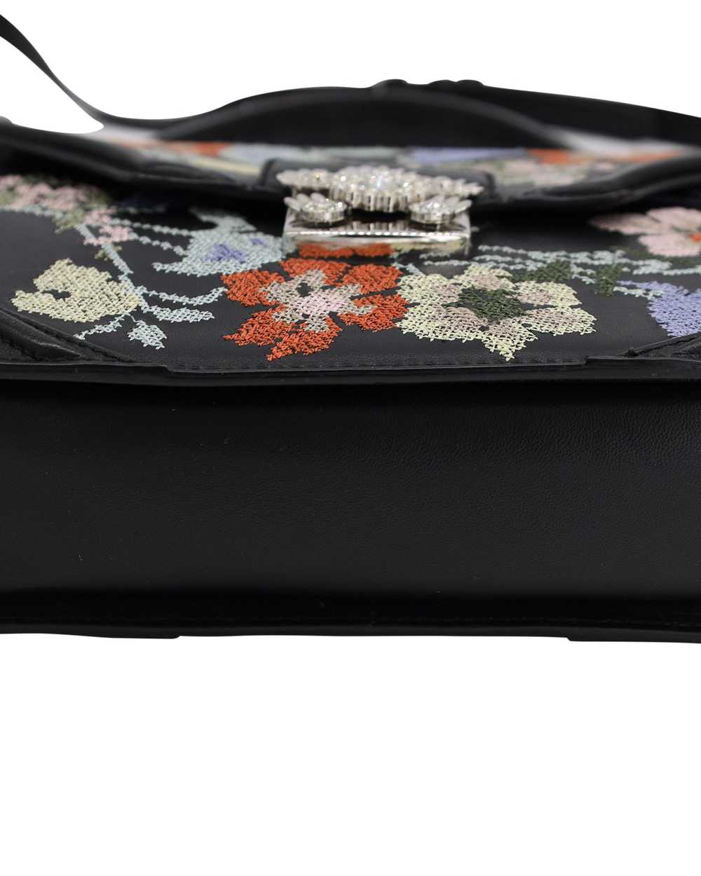 Product Details Floral Embroidered Top Handle Bag - image 5