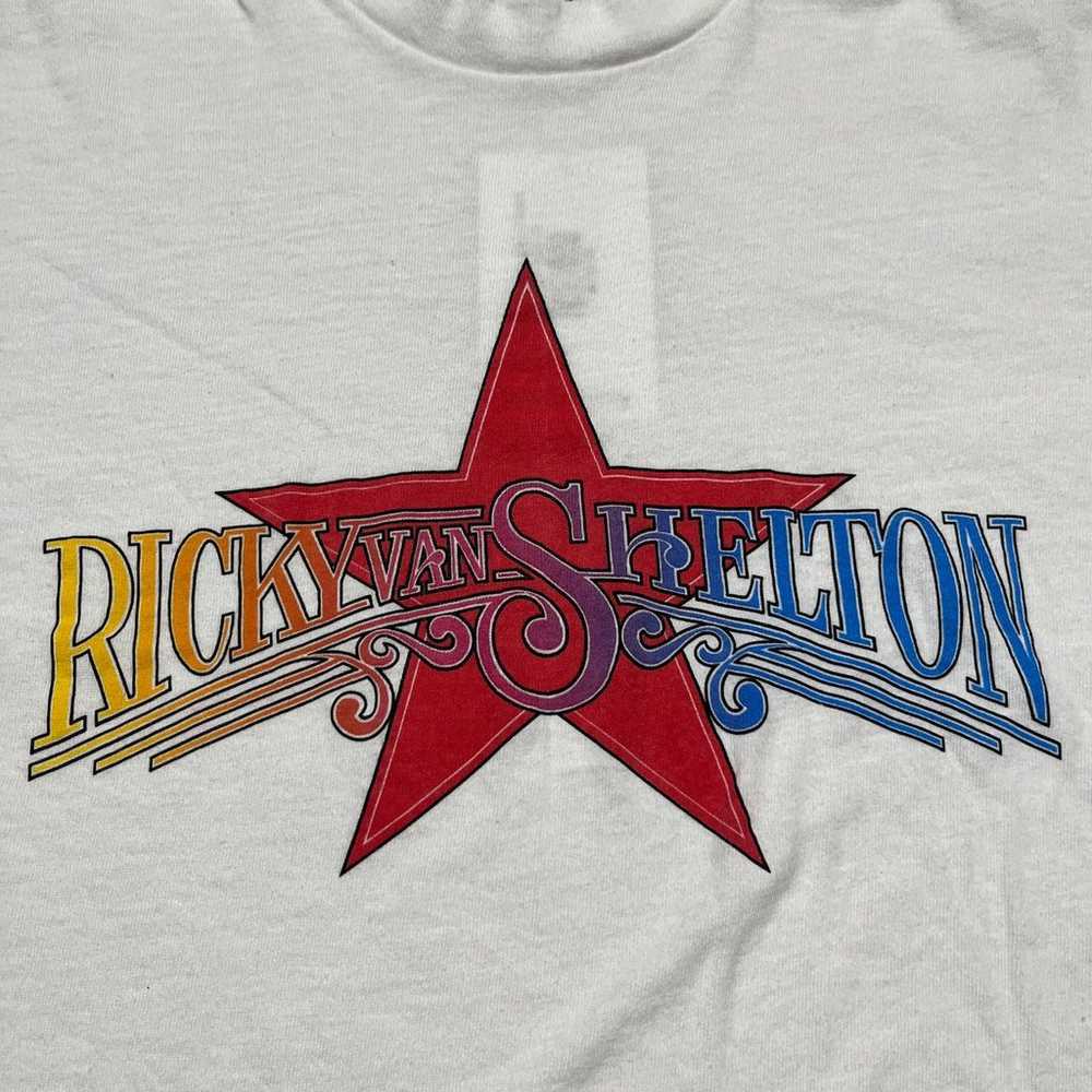 90s Ricky Van Shelton T-shirt - image 3