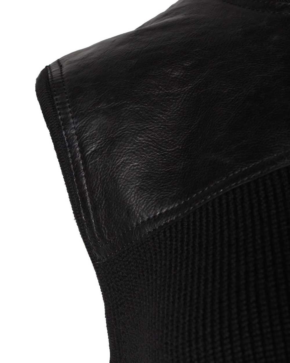Product Details Chloé Black Leather Detail Mini S… - image 4