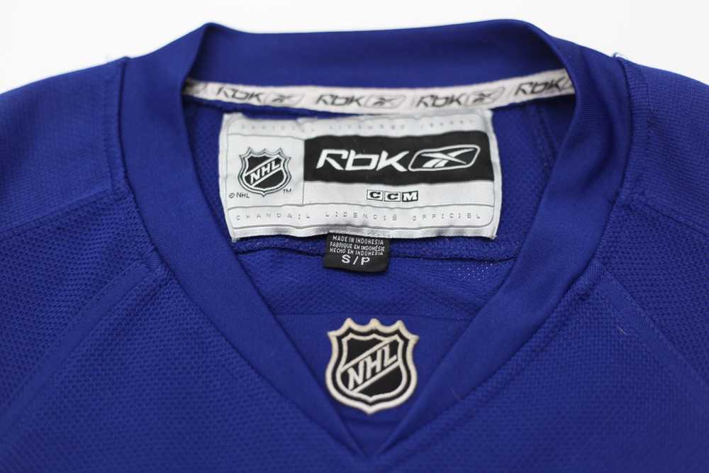 Vintage Reebok NHL Toronto Maple Leafs Hockey Jer… - image 3