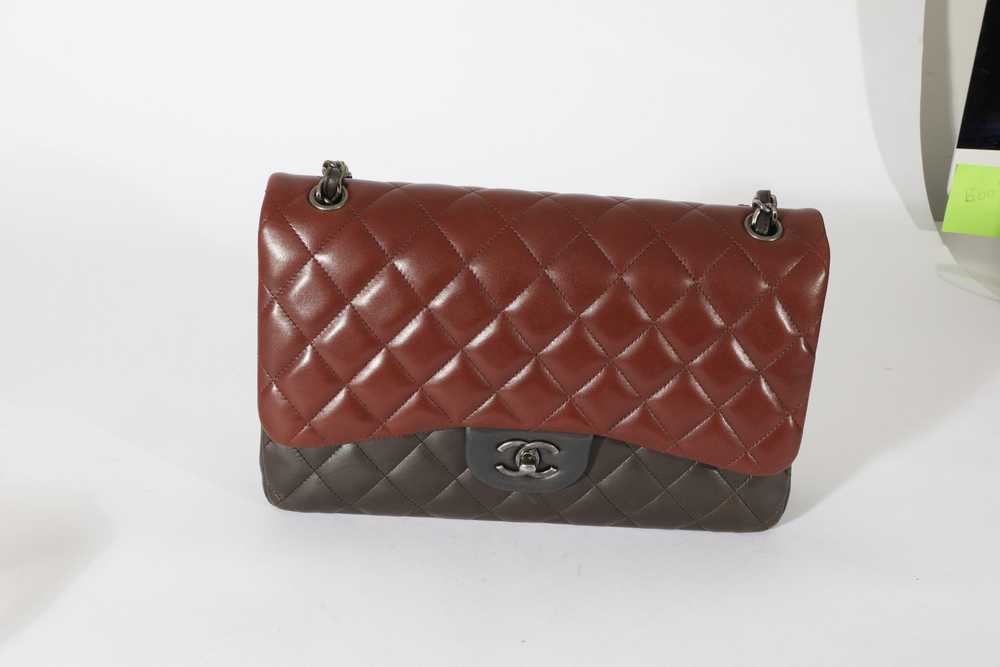 Product Details Chanel Bi-Color Quilted Lambskin … - image 6
