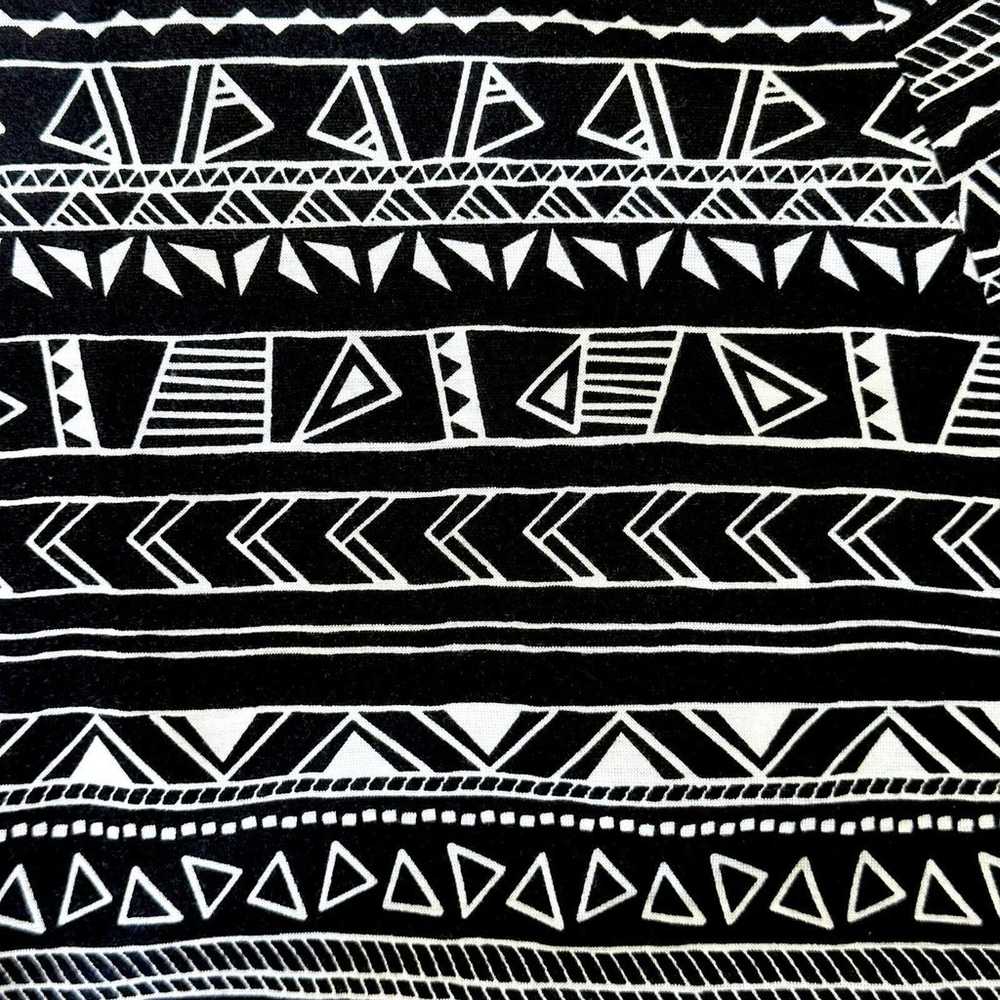 DEREK HEART Cutout Aztec Boho Maxi Dress Geometri… - image 10