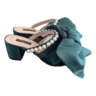 MOf Pearl Cloth heels - image 1