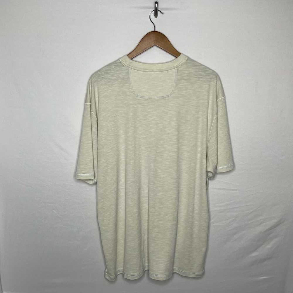 Tommy Bahama Casual Short Sleeve Light Yellow T-S… - image 5
