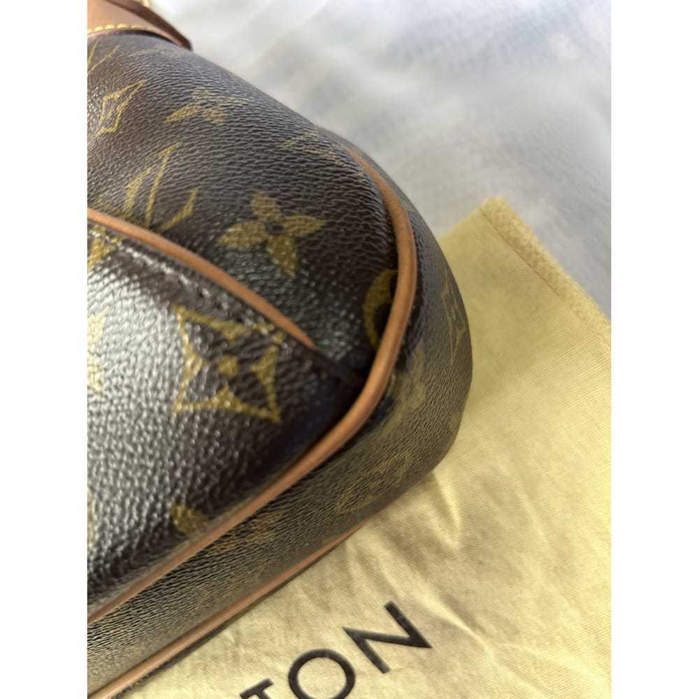 Louis Vuitton Thames leather handbag - image 9