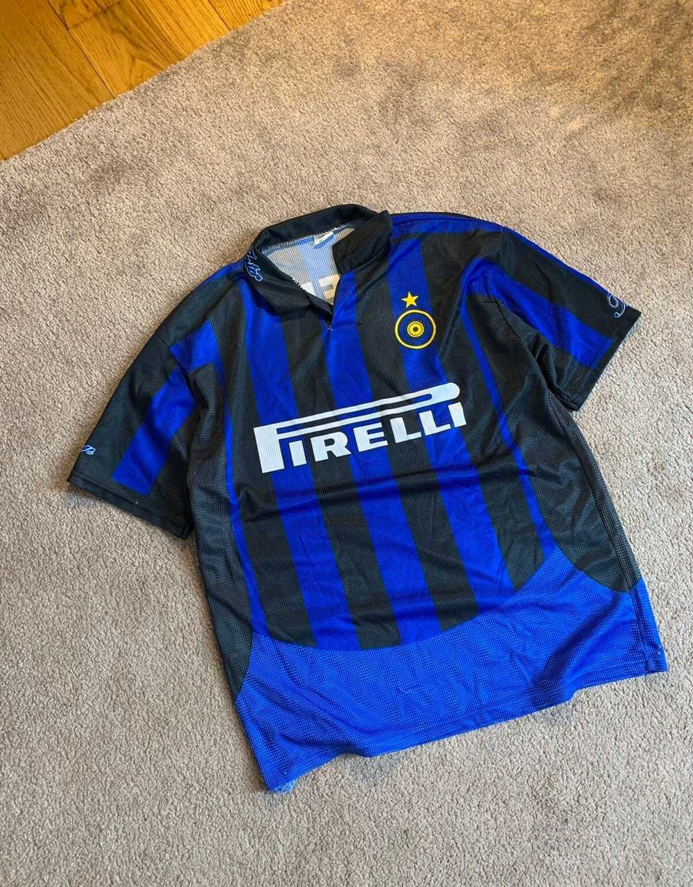 Soccer Jersey × Streetwear × Vintage Inter Milan … - image 1