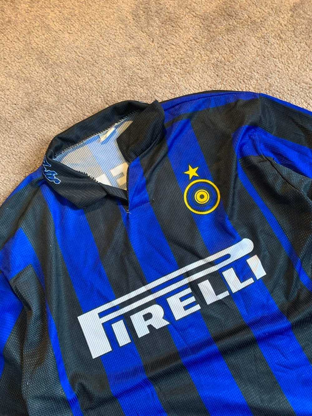 Soccer Jersey × Streetwear × Vintage Inter Milan … - image 2