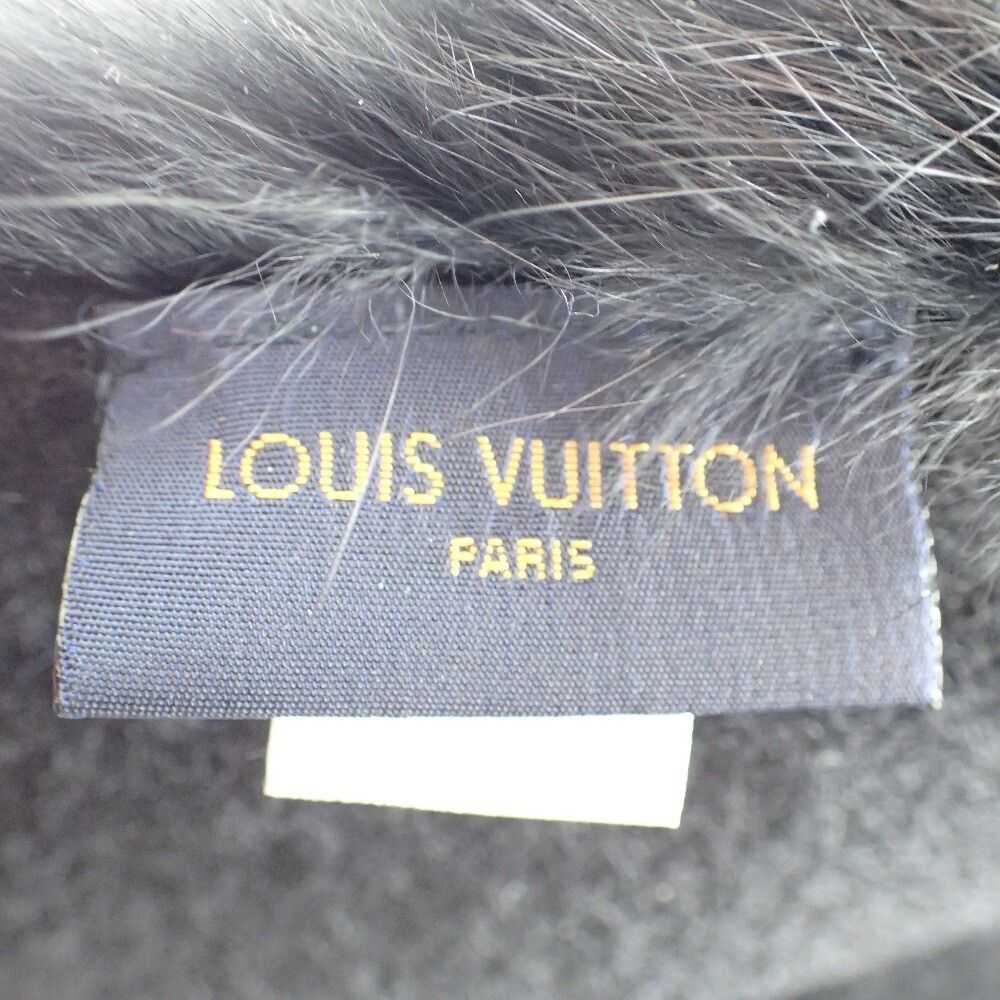 Louis Vuitton Louis Vuitton Rabbit Fur Neon Logo … - image 7