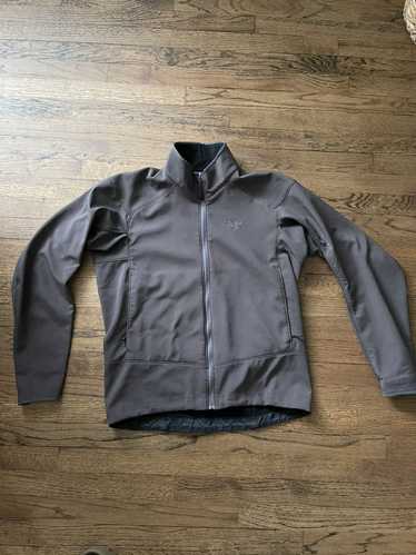 Arc'Teryx Arctyrex lightweight windbreaker