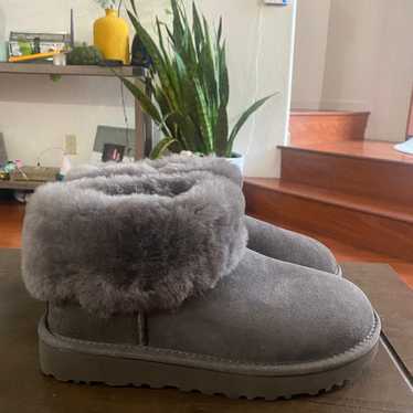 New Ugg Classic Mini Fluff in Charcoal Grey Size 6 - image 1