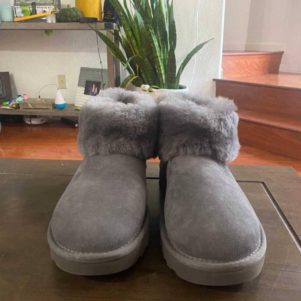 New Ugg Classic Mini Fluff in Charcoal Grey Size 6 - image 2