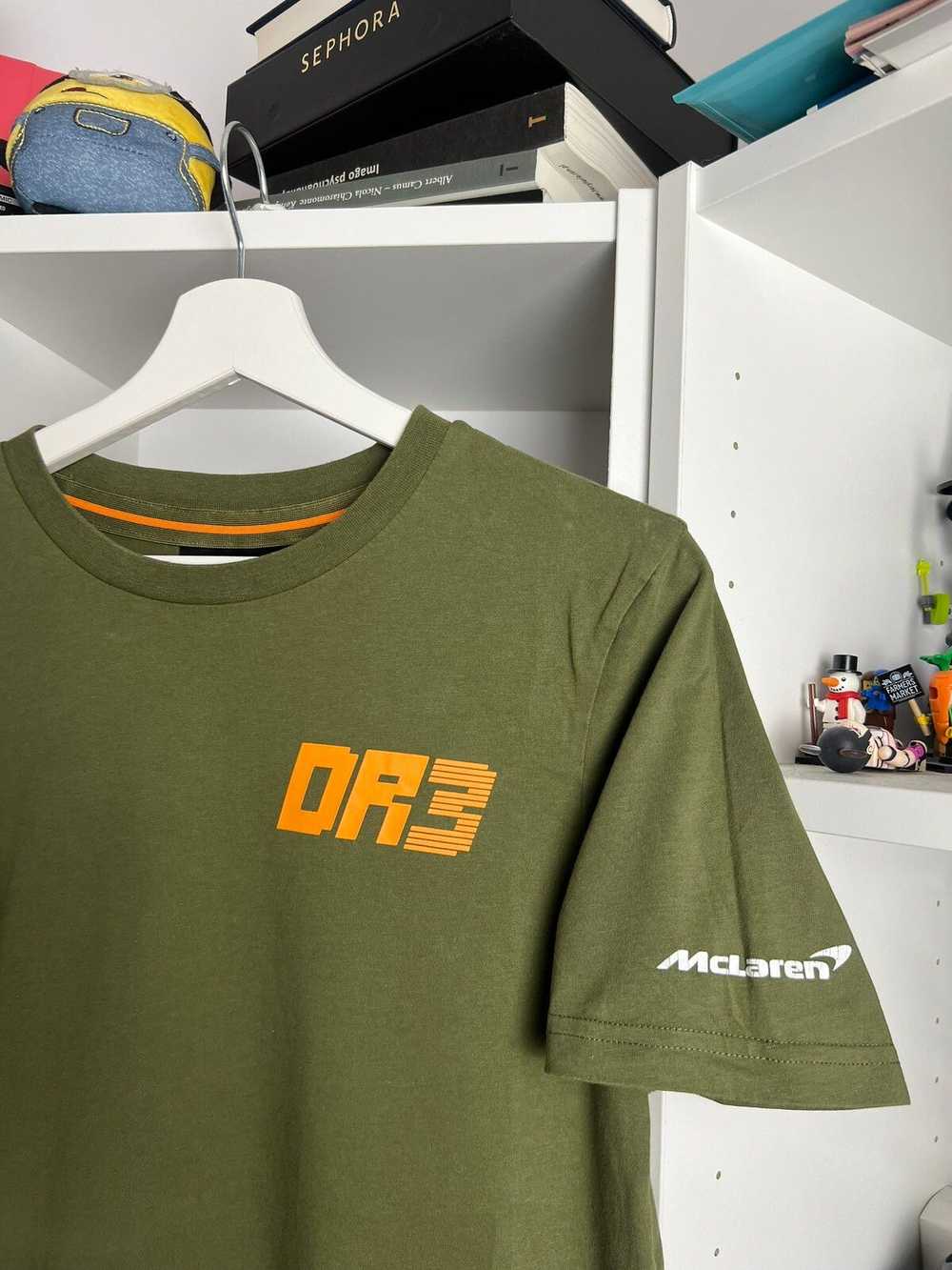 NASCAR × Racing × Streetwear McLaren DR3 khaki t-… - image 4