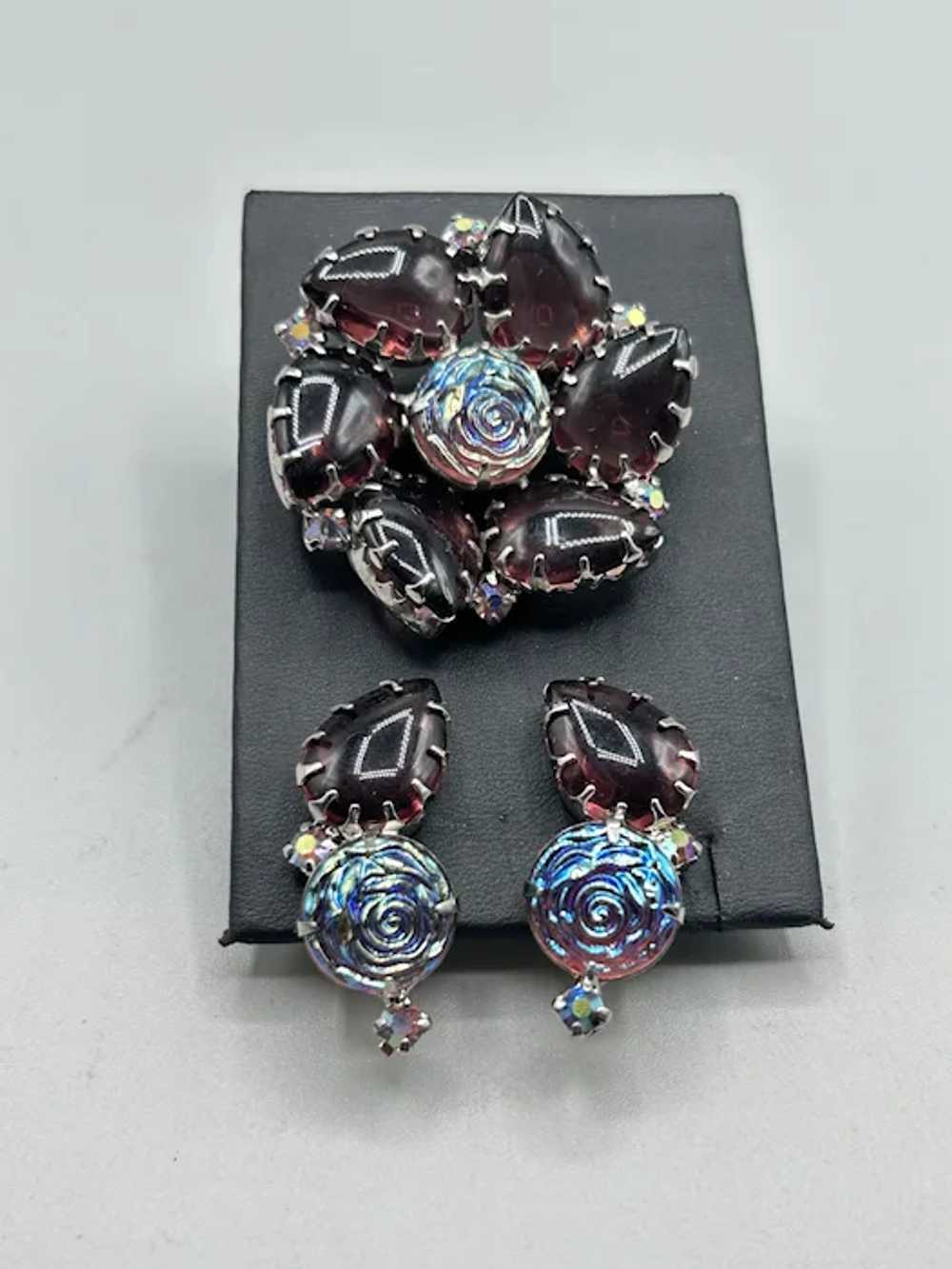 Vintage Rhinestones Brooch and Clip On Earrings S… - image 2