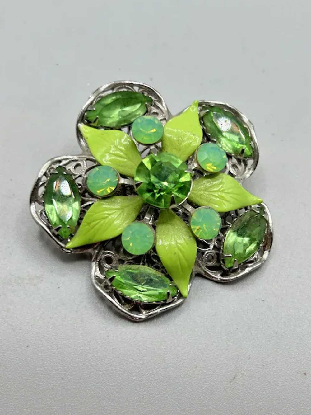 Vintage Green Rhinestones Flower Pin Brooch Layer… - image 2