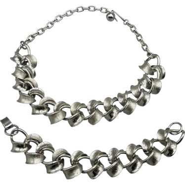 Vintage Set of Necklace and Bracelet Twisted Text… - image 1