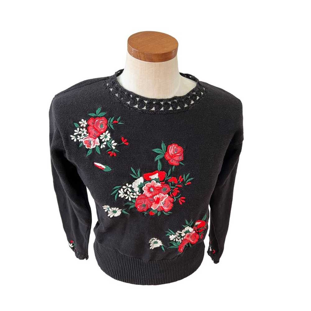 Vintage 90s Floral Rose Embroidered sweater black… - image 2