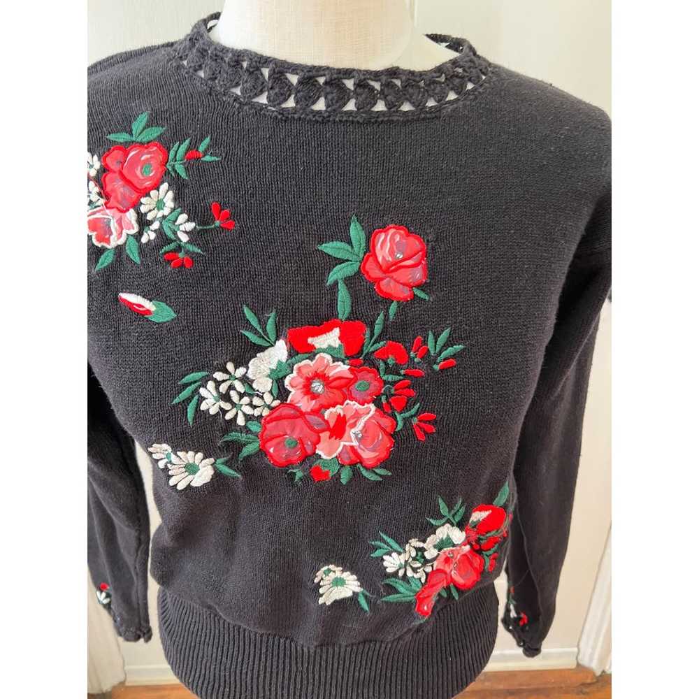 Vintage 90s Floral Rose Embroidered sweater black… - image 3