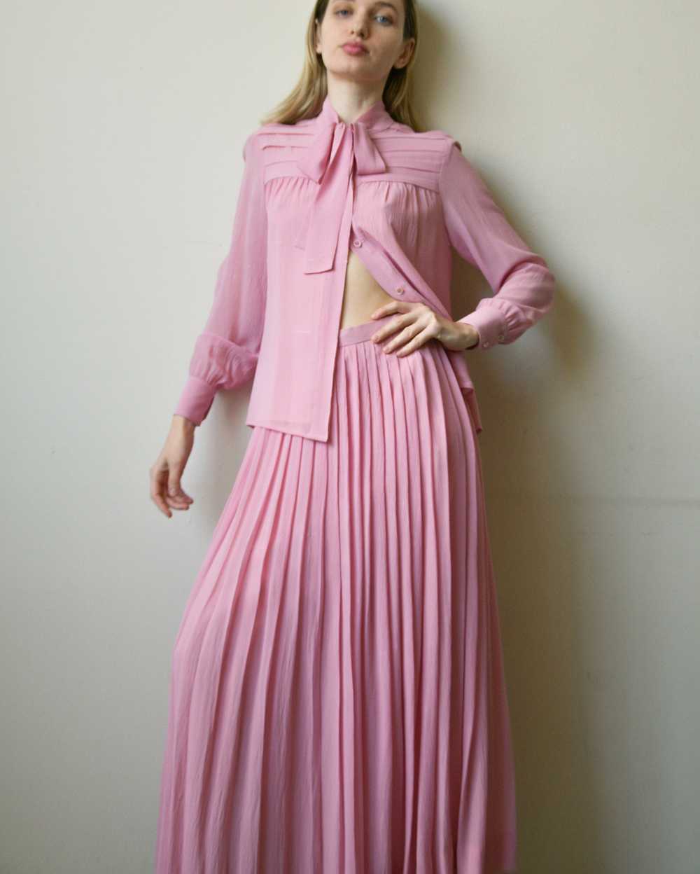 1970s celine pink silk skirt ensemble - image 3