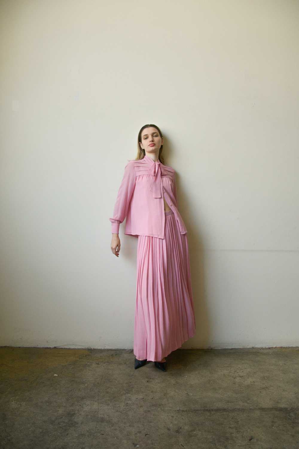 1970s celine pink silk skirt ensemble - image 4
