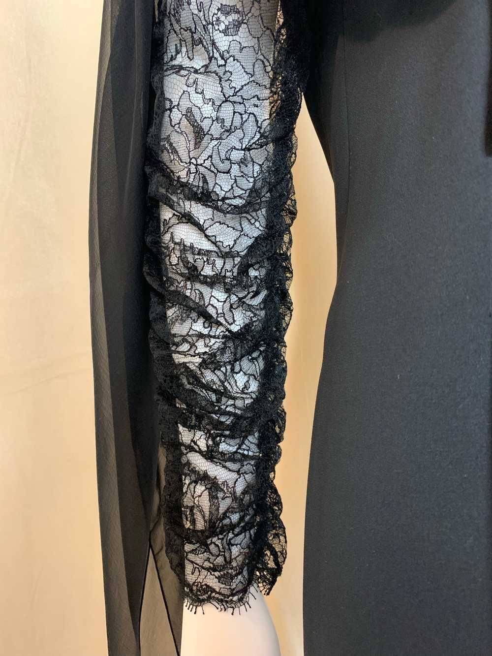 Chanel Vintage Lace Cocktail Dress - image 6