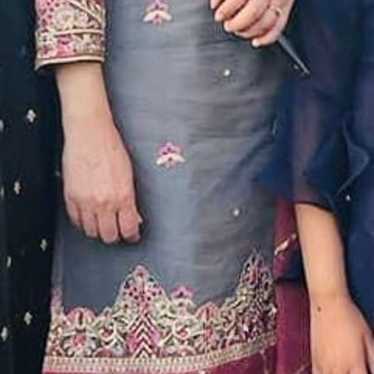 pakistani dress - image 1