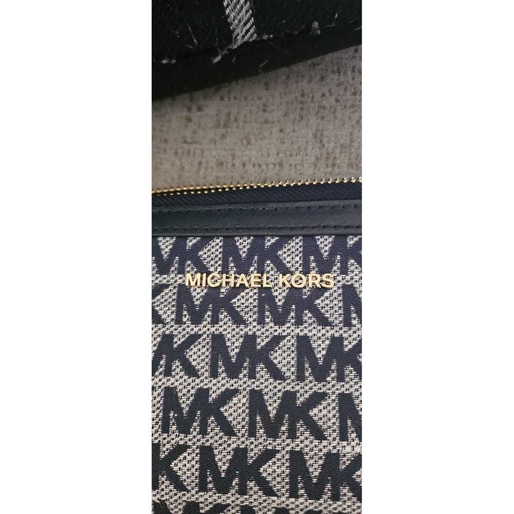 Michael Kors Cloth wallet - image 3