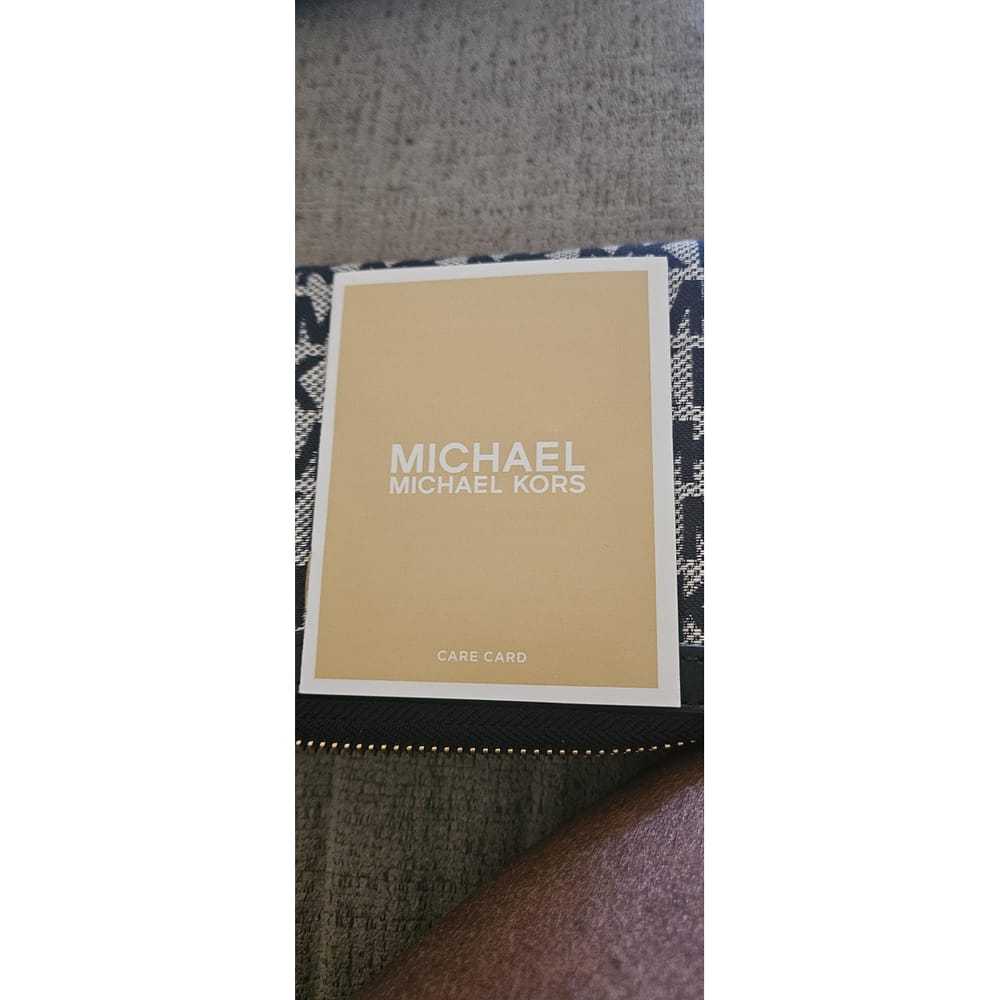 Michael Kors Cloth wallet - image 6